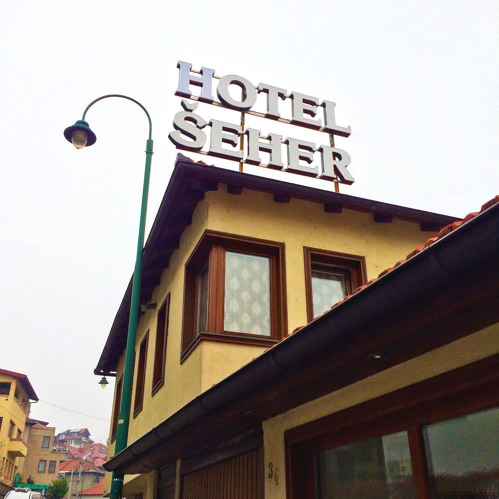 Hotel Istanbul Golden Horn Sarajevo Bagian luar foto